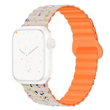 Magnetisch Siliconenbandje Apple Watch Series 49mm - 45mm - 44mm - 42mm - Starlight+Orange