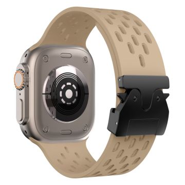 Hol siliconenn bandje Apple Watch Series 10 46mm / Ultra 2 / Ultra 49mm / 9 8 7 45mm / SE (2023) SE (2022) SE 6 5 4 44mm / 3 2 1 42mm - Melk Thee+Zwarte Gesp